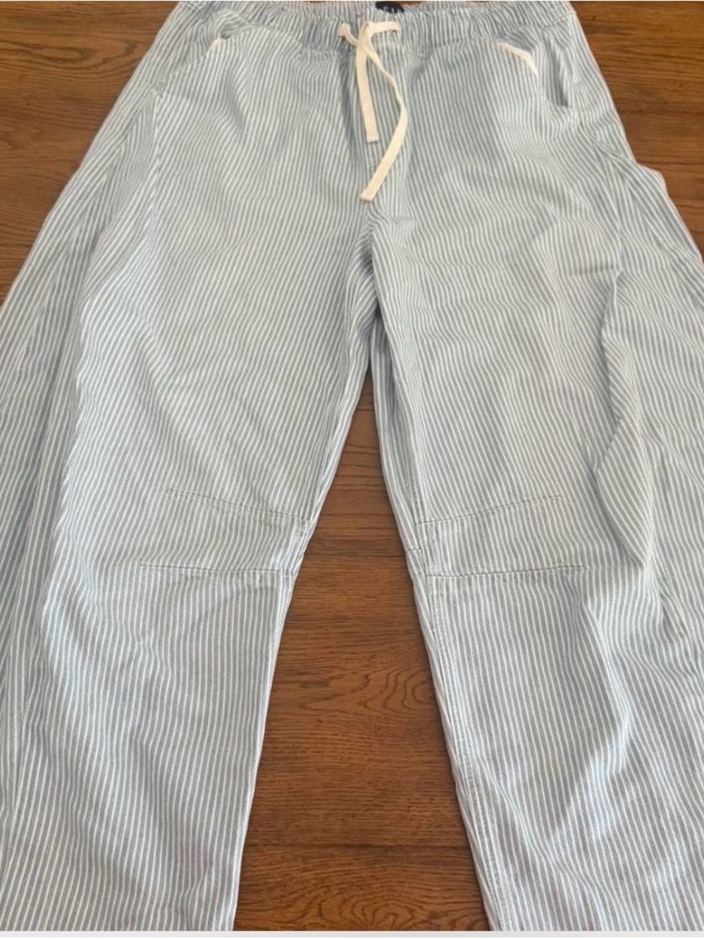 GAP Light Blue & White pull on pants